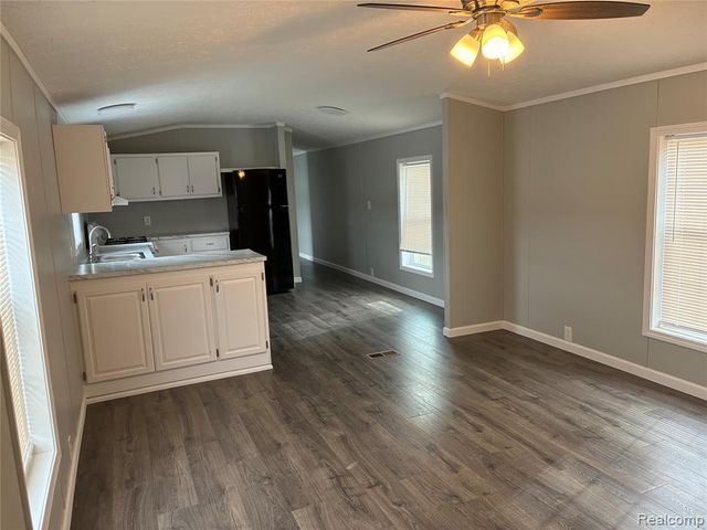 7306 Pipes Circle, Alma, MI 48801