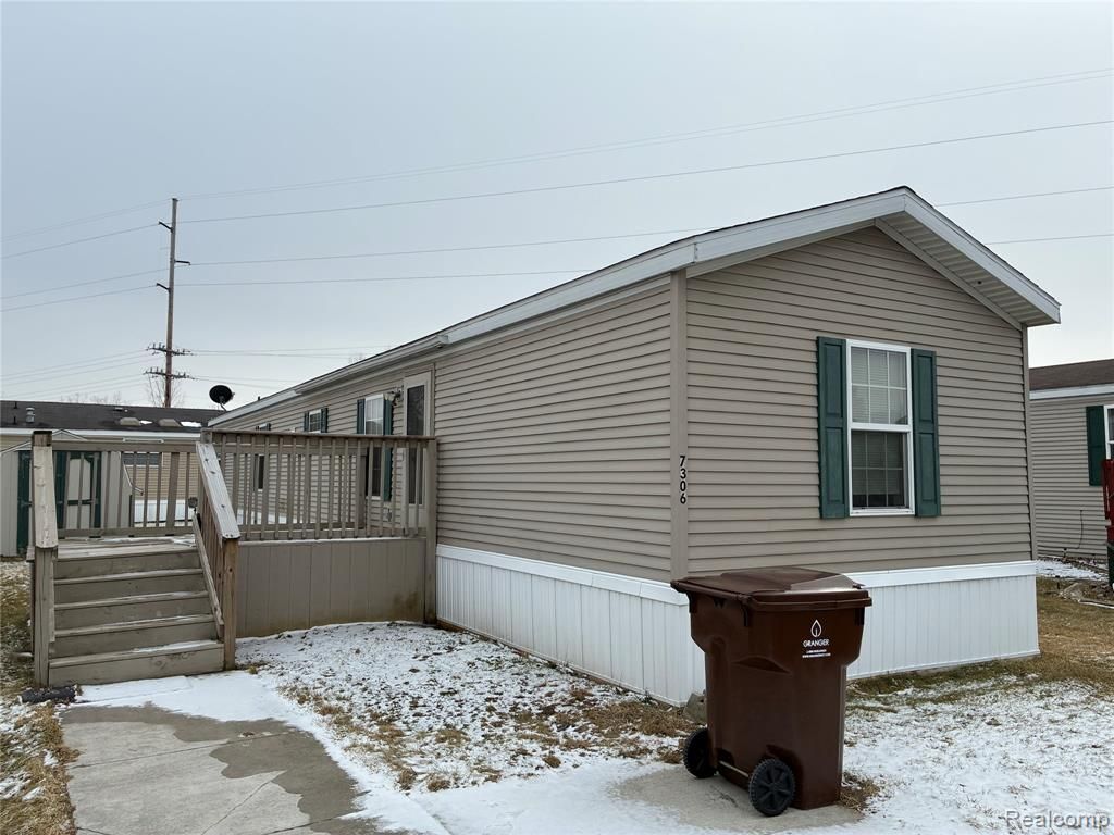 7306 Pipes Circle, Alma, MI 48801