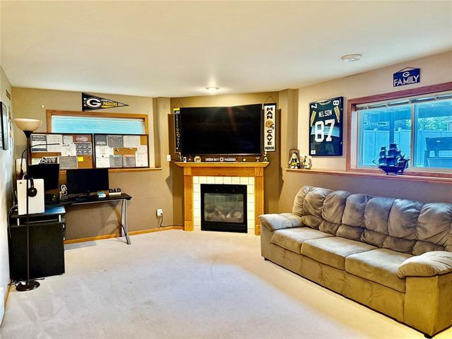 4426 Springfield Drive, Eau Claire, WI 54701
