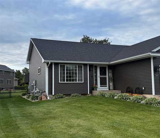 4426 Springfield Drive, Eau Claire, WI 54701