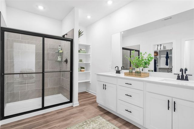 492 W Canada Drive, Farmington, AR 72730