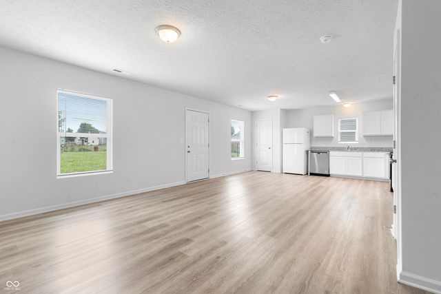 1815 S J Street, Elwood, IN 46036