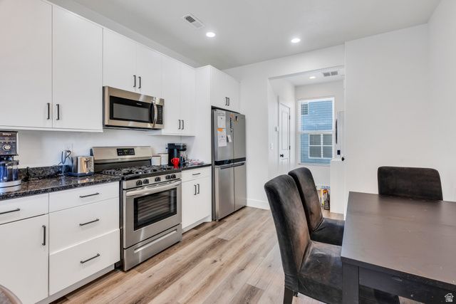 11241 S FREESTONE RD, South Jordan, UT 84009