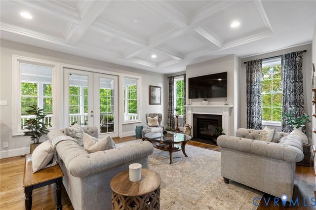 2019 Tulip Hill Dr, Midlothian, VA 23112