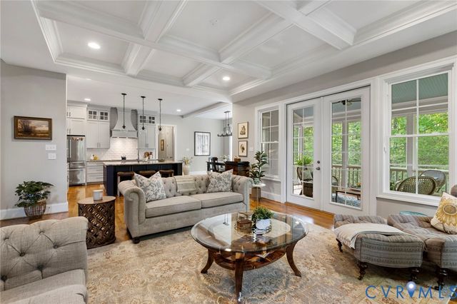 2019 Tulip Hill Dr, Midlothian, VA 23112