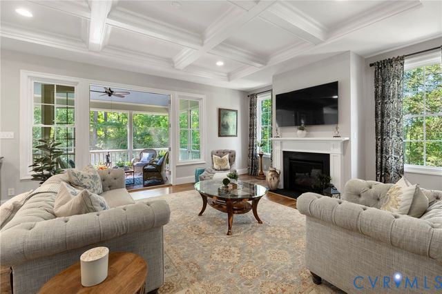 2019 Tulip Hill Dr, Midlothian, VA 23112