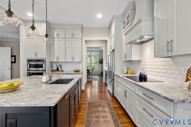 2019 Tulip Hill Dr, Midlothian, VA 23112