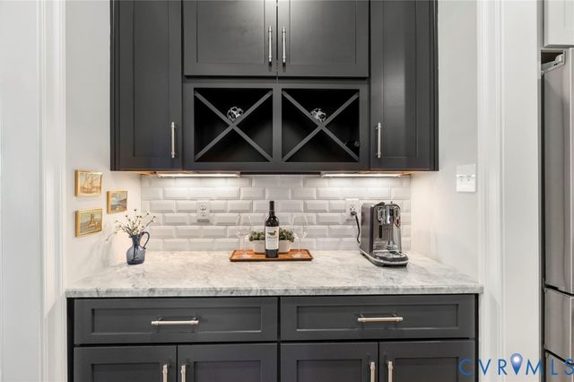 2019 Tulip Hill Dr, Midlothian, VA 23112