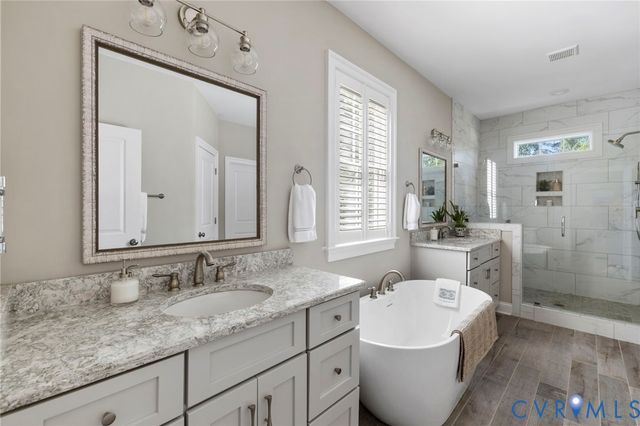 2019 Tulip Hill Dr, Midlothian, VA 23112