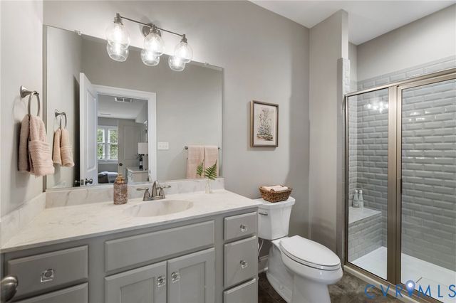 2019 Tulip Hill Dr, Midlothian, VA 23112