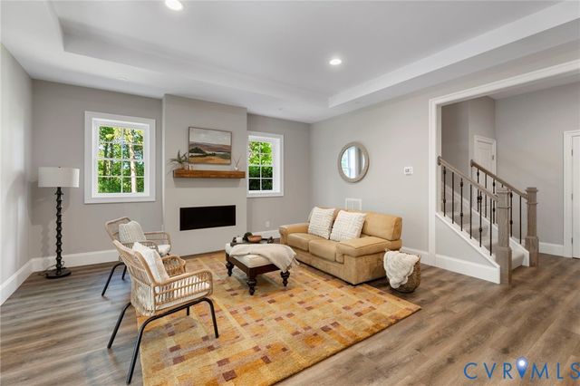 2019 Tulip Hill Dr, Midlothian, VA 23112