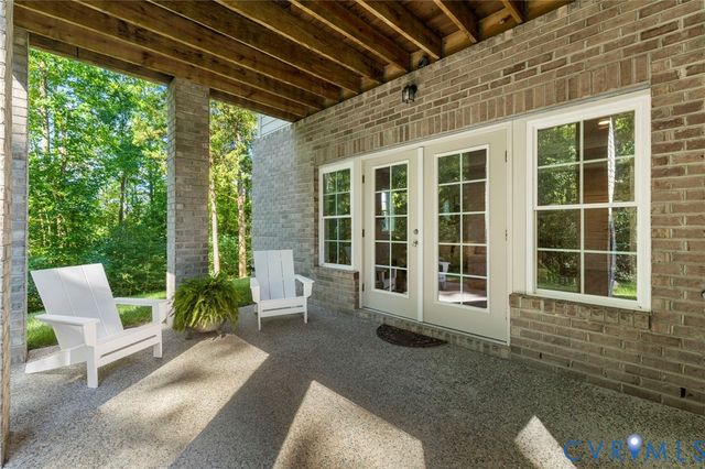 2019 Tulip Hill Dr, Midlothian, VA 23112