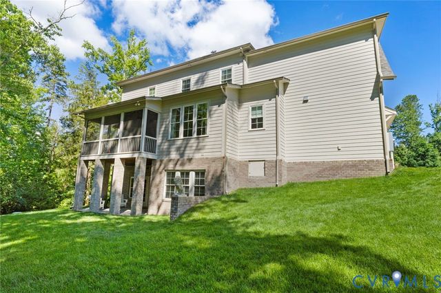 2019 Tulip Hill Dr, Midlothian, VA 23112