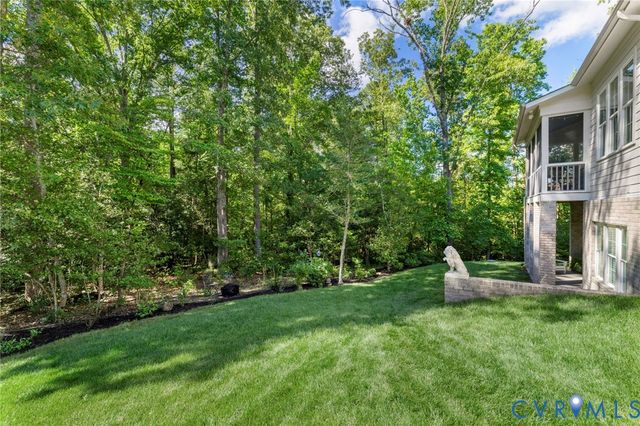 2019 Tulip Hill Dr, Midlothian, VA 23112