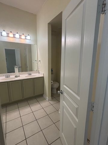 13740 Village Vista Drive, Fort Worth, TX 76052