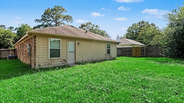 17123 Broken Back Drive, Crosby, TX 77532