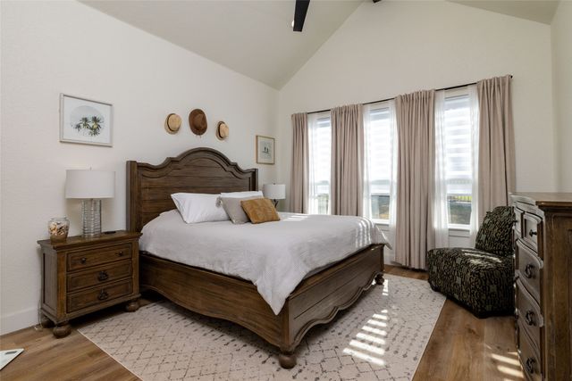 258 Motes Court, Runaway Bay, TX 76426