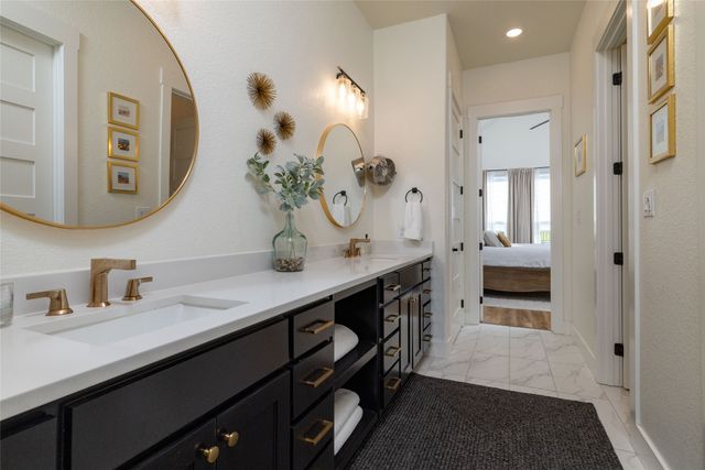 258 Motes Court, Runaway Bay, TX 76426