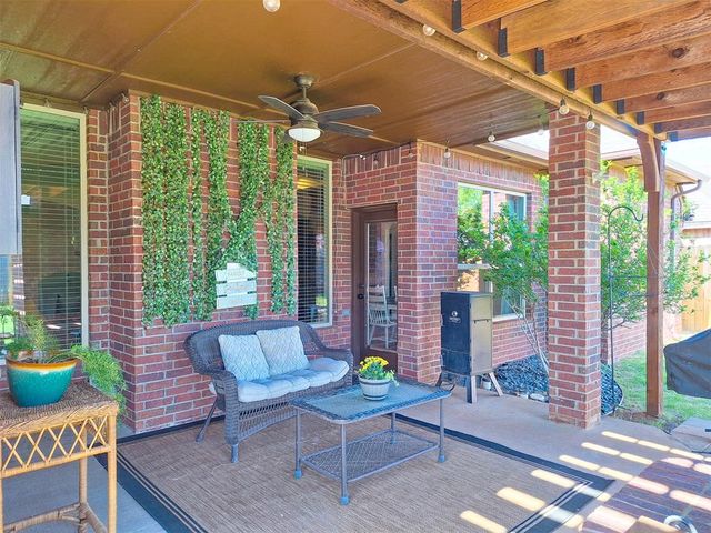 2328 NW 156th Street, Edmond, OK 73013