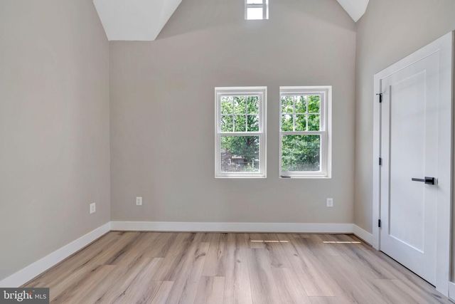 217 JEFFERSON ST NW, Washington, DC 20011