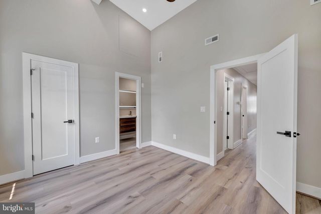 217 JEFFERSON ST NW, Washington, DC 20011