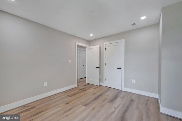 217 JEFFERSON ST NW, Washington, DC 20011