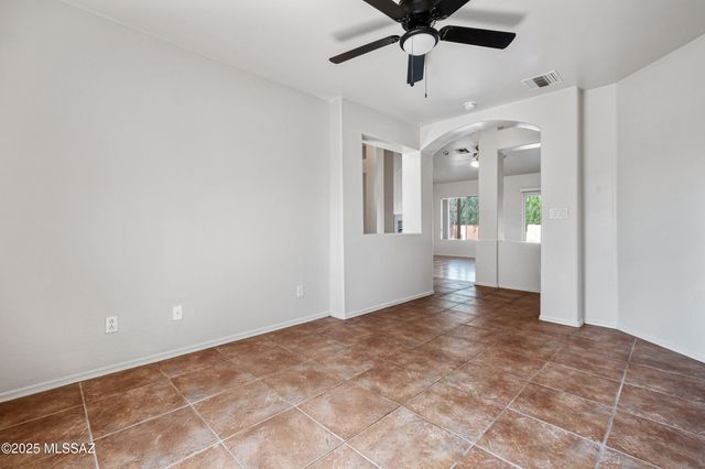 403 Via Capri, Rio Rico, AZ 85648