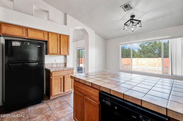 403 Via Capri, Rio Rico, AZ 85648