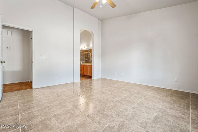 403 Via Capri, Rio Rico, AZ 85648