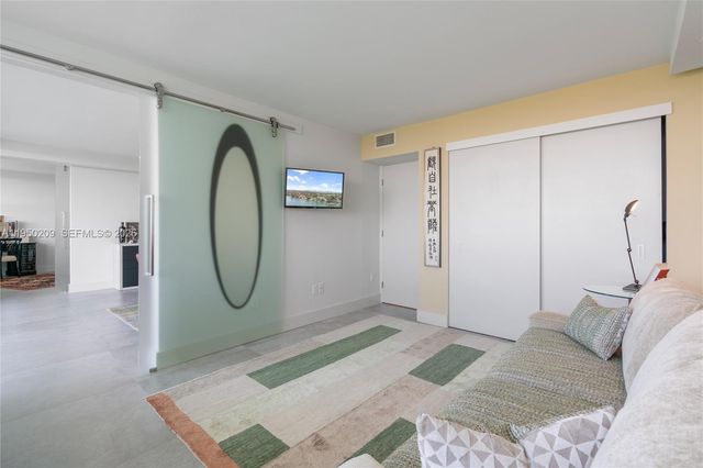 5750 Collins Ave 15E, Miami Beach, FL 33140