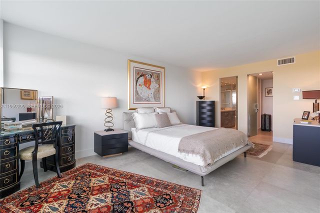 5750 Collins Ave 15E, Miami Beach, FL 33140