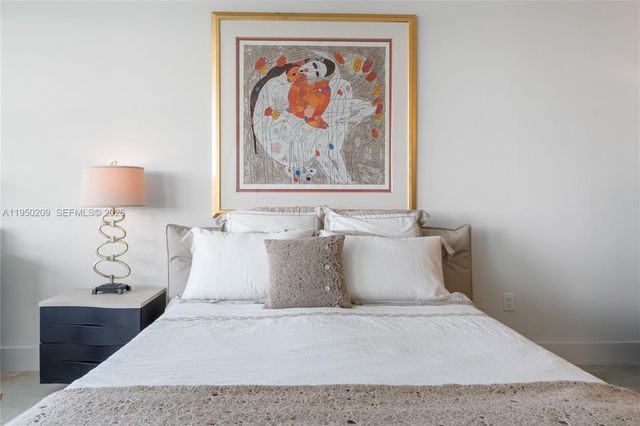 5750 Collins Ave 15E, Miami Beach, FL 33140