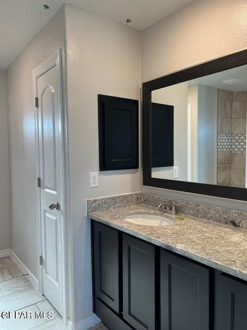 12770 Golden Canyon Drive, El Paso, TX 79928