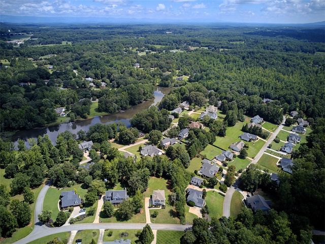 209 Montague Drive, Easley, SC 29640