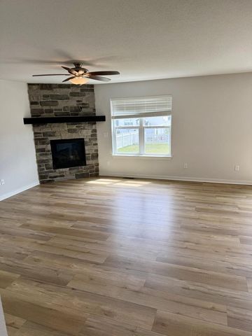 1933 Cheshire DRIVE, Union Grove, WI 53182