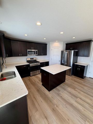 1933 Cheshire DRIVE, Union Grove, WI 53182