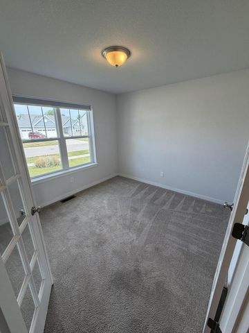 1933 Cheshire DRIVE, Union Grove, WI 53182