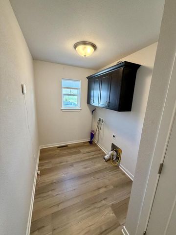 1933 Cheshire DRIVE, Union Grove, WI 53182