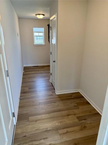 1933 Cheshire DRIVE, Union Grove, WI 53182