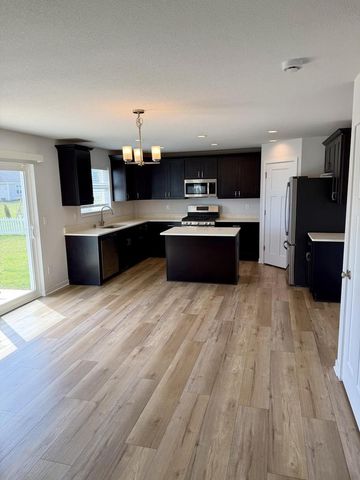 1933 Cheshire DRIVE, Union Grove, WI 53182