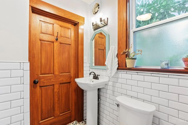 4220 Carter Avenue, Norwood, OH 45212