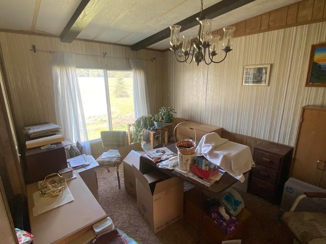 10911 E LAUREL Rd, Elk, WA 99009