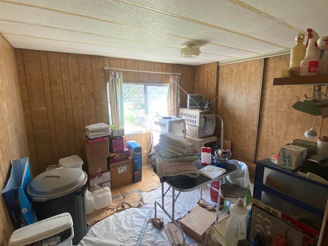 10911 E LAUREL Rd, Elk, WA 99009