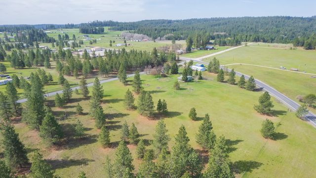 10911 E LAUREL Rd, Elk, WA 99009