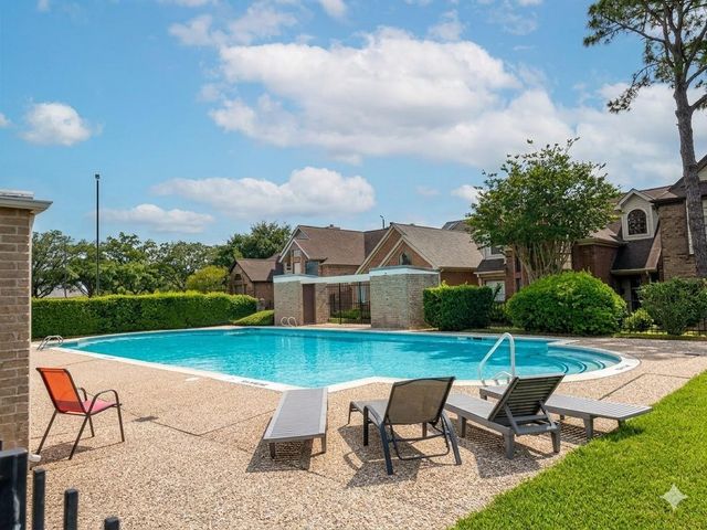 1789 Saxony Lane, Houston, TX 77058