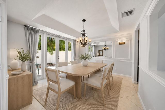 4831 S Classical Boulevard, Delray Beach, FL 33445
