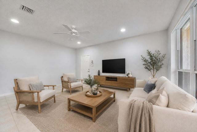 4831 S Classical Boulevard, Delray Beach, FL 33445