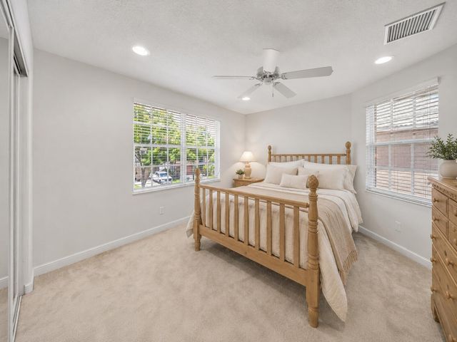 4831 S Classical Boulevard, Delray Beach, FL 33445