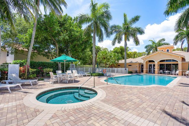 4831 S Classical Boulevard, Delray Beach, FL 33445