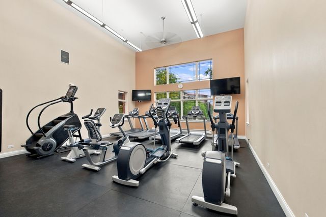 40 Prairie Park Drive 312, Wheeling, IL 60090